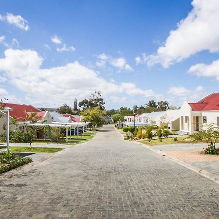 El Dorado 65 Luxury Self Catering Villa Oudtshoorn Dış mekan fotoğraf