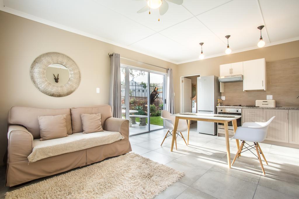El Dorado 65 Luxury Self Catering Villa Oudtshoorn Dış mekan fotoğraf